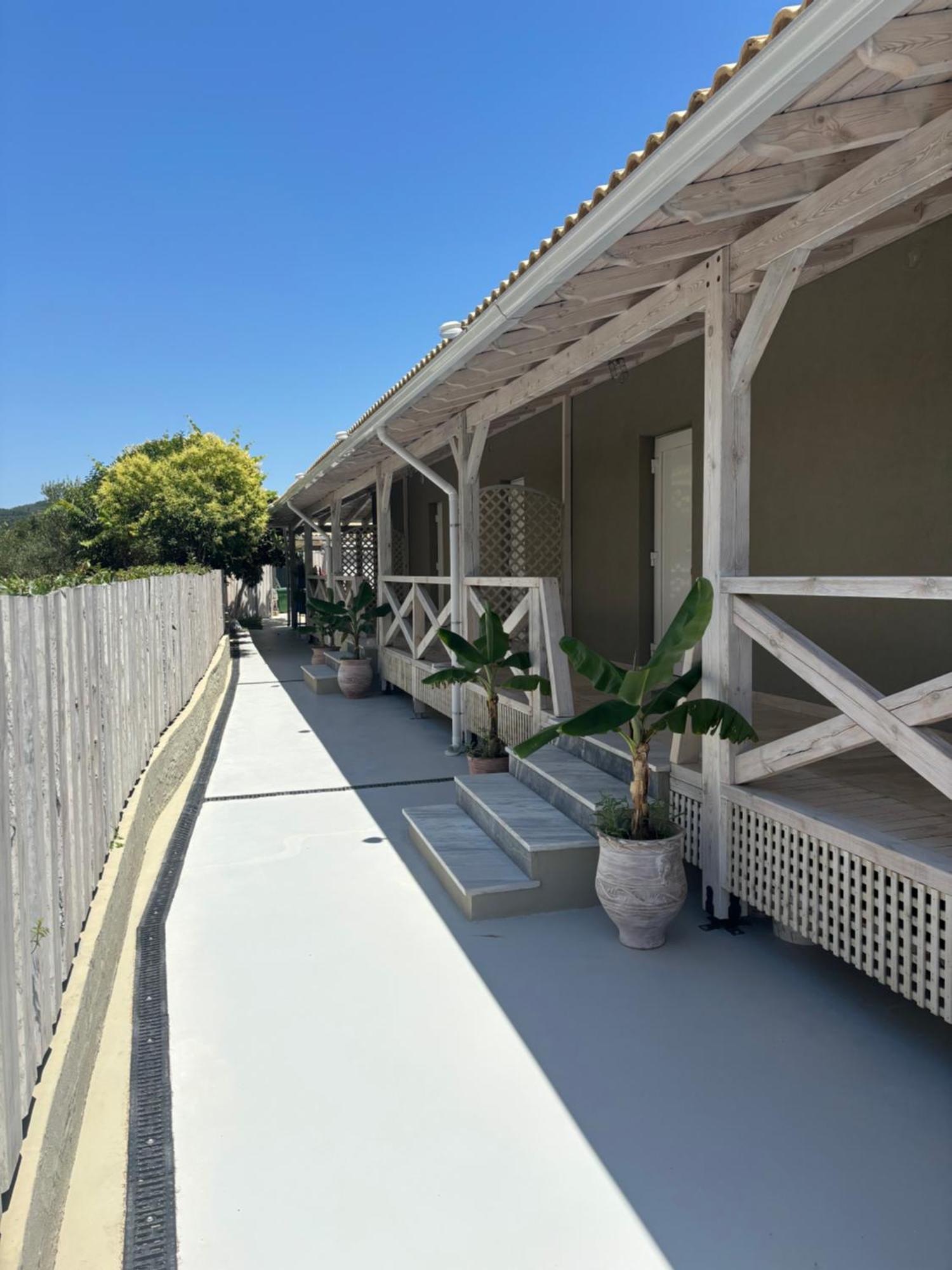 Via Polonia - Boutique Studios Corfu Agios Georgios  Eksteriør billede